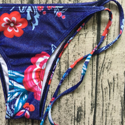 The Denim Bikini Retro Print Swimsuit Strap..