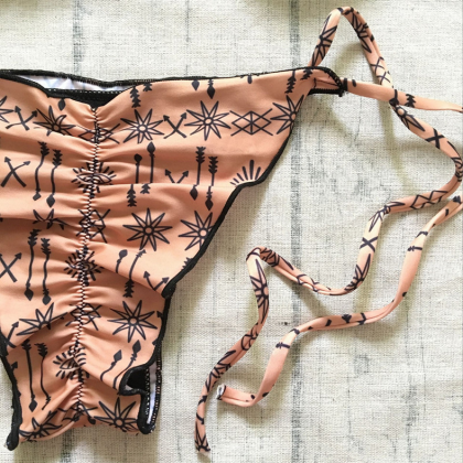 Vintage Printed Bikini Strap Swimsuit Sexy..