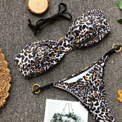 Leopard Ring, Bikini Lady.