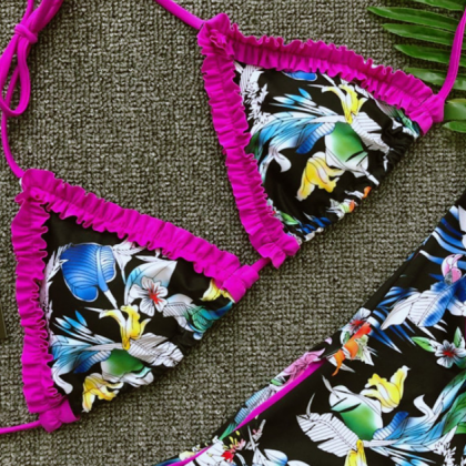 Pop Sexy Print Girl Two-piece Swimsuit