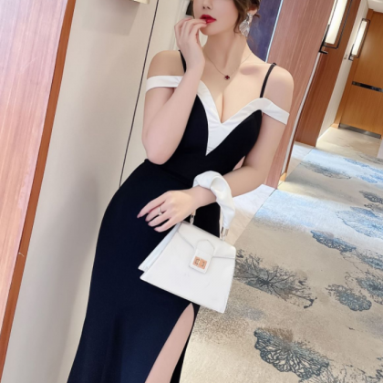 Sexy One Line Shoulder Long Dress With Drawstring..