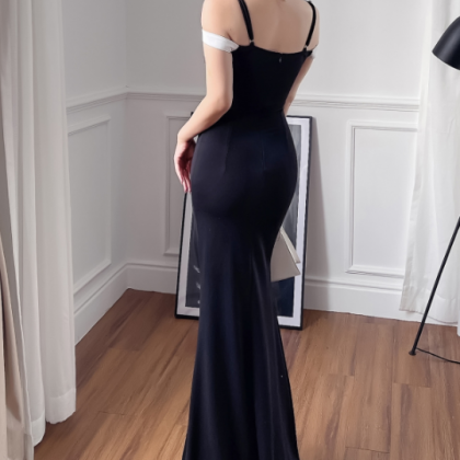 Sexy One Line Shoulder Long Dress With Drawstring..