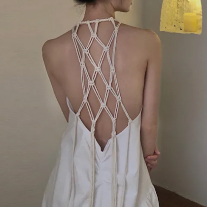 Knitted Open Back White Dress Design Feels Slim..