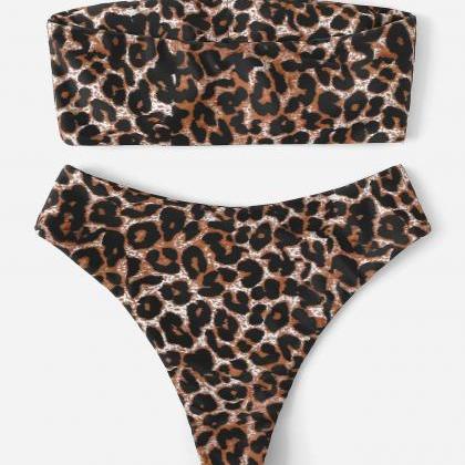 Two Piece Strapless Leopard Bikinis Swimwear..