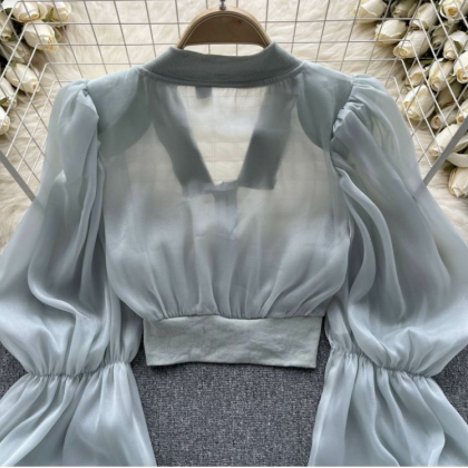 V Neck Bubble Sleeve Solid Top main image 1