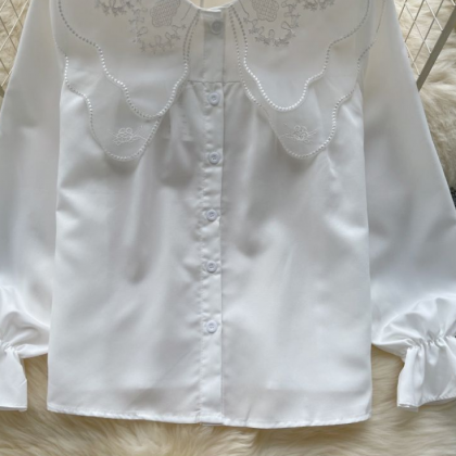 The Version Of Sweet Lace Doll Collar Shirt Is..
