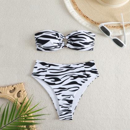 A Sexy Leopard-print Bikini For Women
