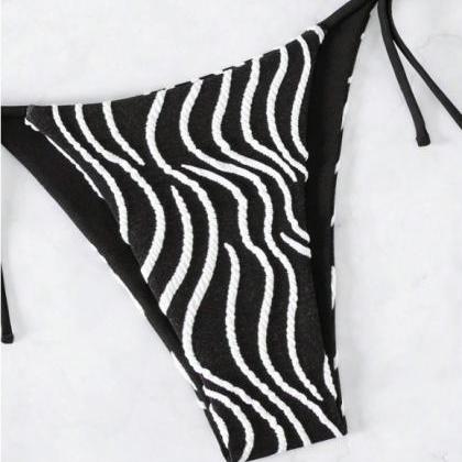 Bikini Triangle Package Stereoscopic Striped..
