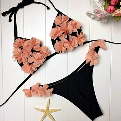 Sexy Bikini Split Ladies Swimsuit Flowers Layered..
