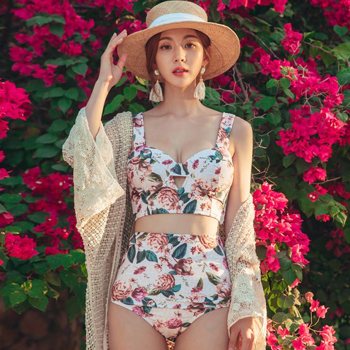 The Floral Small Fresh Steel Plate Gathers And Looks Thin Bikini Skirt Three-piece Swimsuit