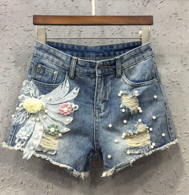 Cute Rhinestone Flower Denim Shorts