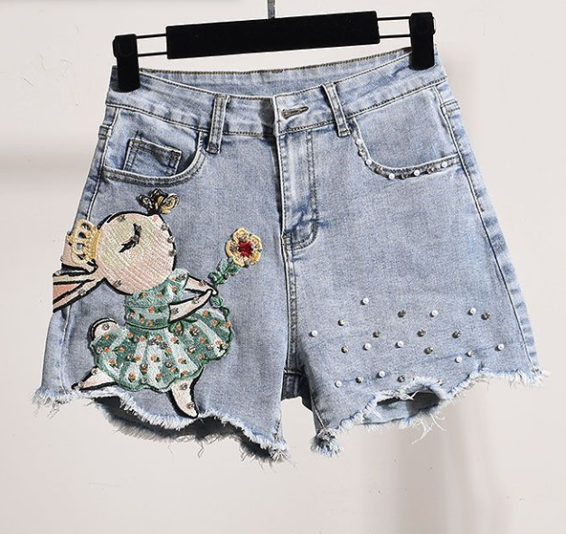 Embroidered Style Denim Shorts Women's 2023 Summer Style Wide Legs Raw Edge Pants
