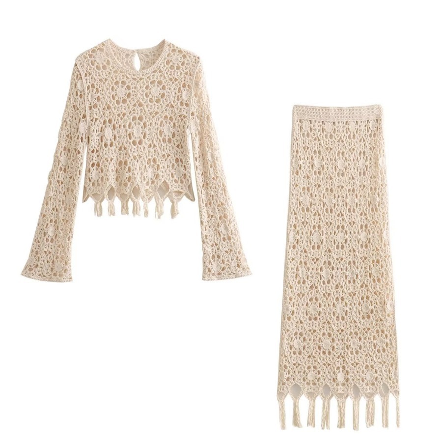 Crew-neck Knitted Hollow-out Long-sleeved Top Fringe Skirt Suit