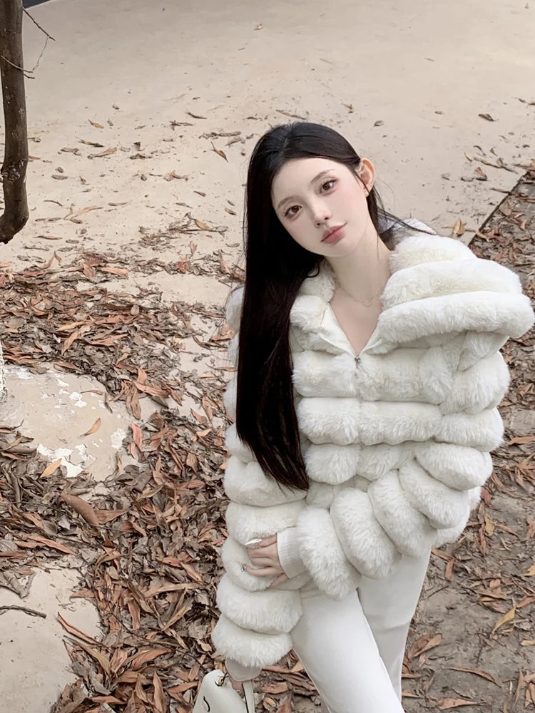 2024 Women Zipper Solid Plush Faux Fur Jacket Winter Korean