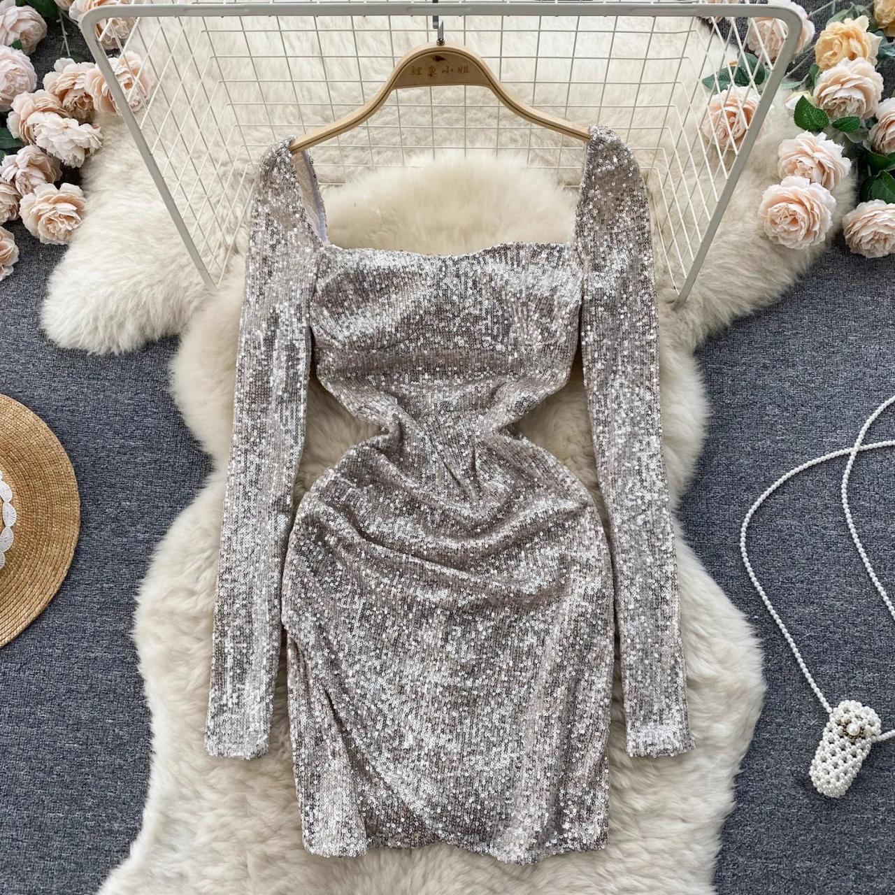Glittering Sequin Bodycon Dress With Long Sleeves on Luulla