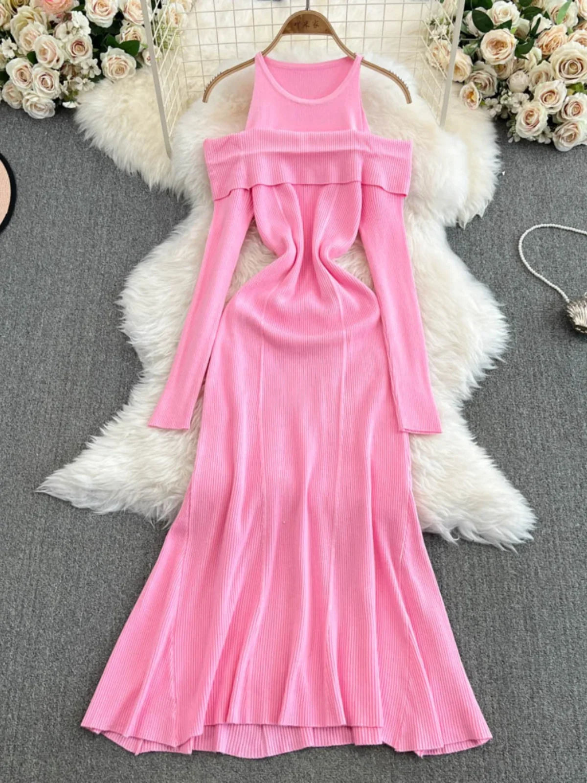 Off-shoulder Pink Long-sleeve Knit Maxi Dress