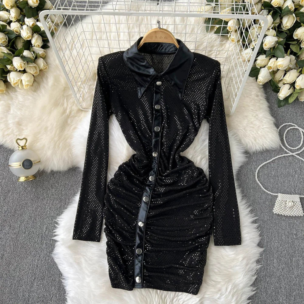 black lace dress costume White Modest Wedding Size:US-6 / UK-4 / EU-37 holographic Custom Lambskin Leather Skirt: Made from 100% polyester