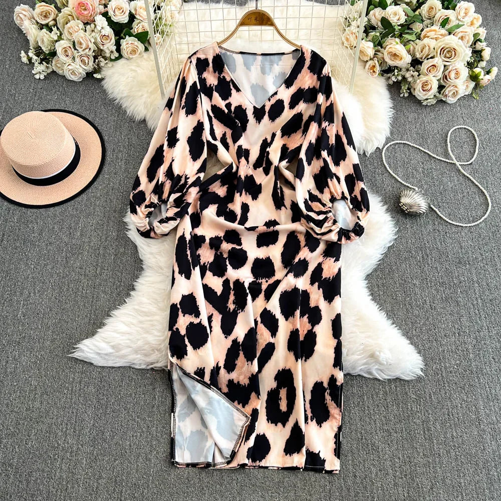 V-neck Leopard Print Dress With Flowy Sleeves on Luulla