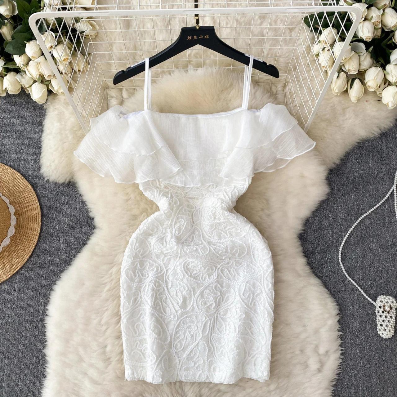 Off-shoulder White Lace Bodycon Ruffle Dress