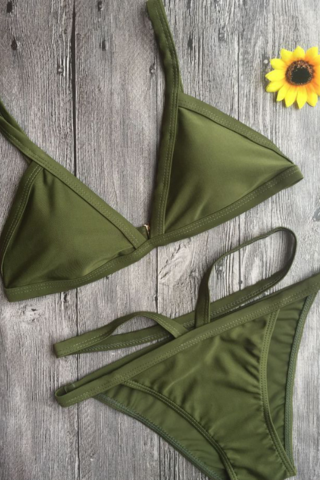 Sexy straps bikini pure green hot bottom side open two piece bikini edge stitching line