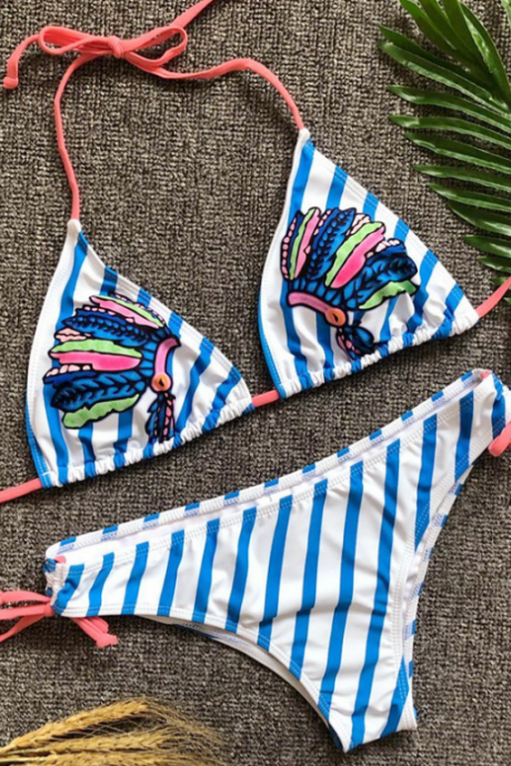 Stripe Print, Pinching Bikini.