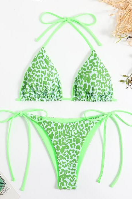 Women&amp;#039;s Sexy Lace-up Triangle Two-piece Bikini With Double Print