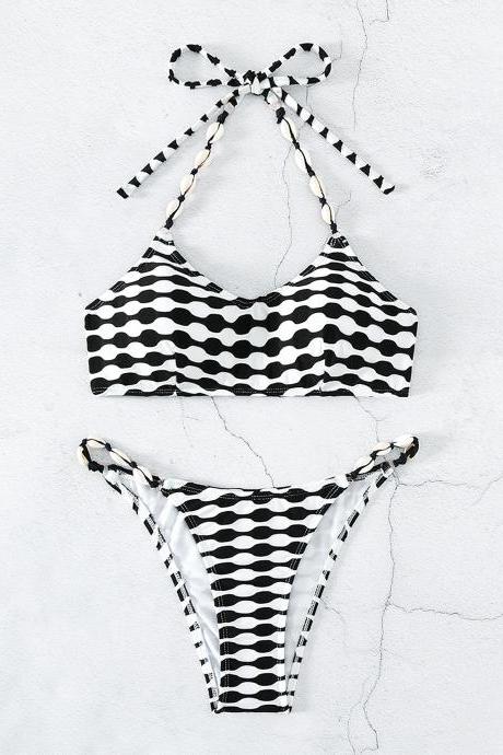 Black And White Countercolor Swimsuit Shell Braided Rope Split Bikini