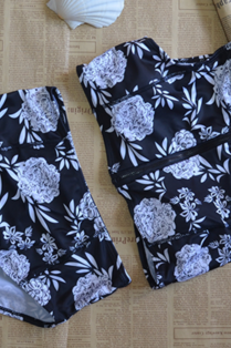Background Black Floral Print High Neck Chest Zipper Two Piece Bikini