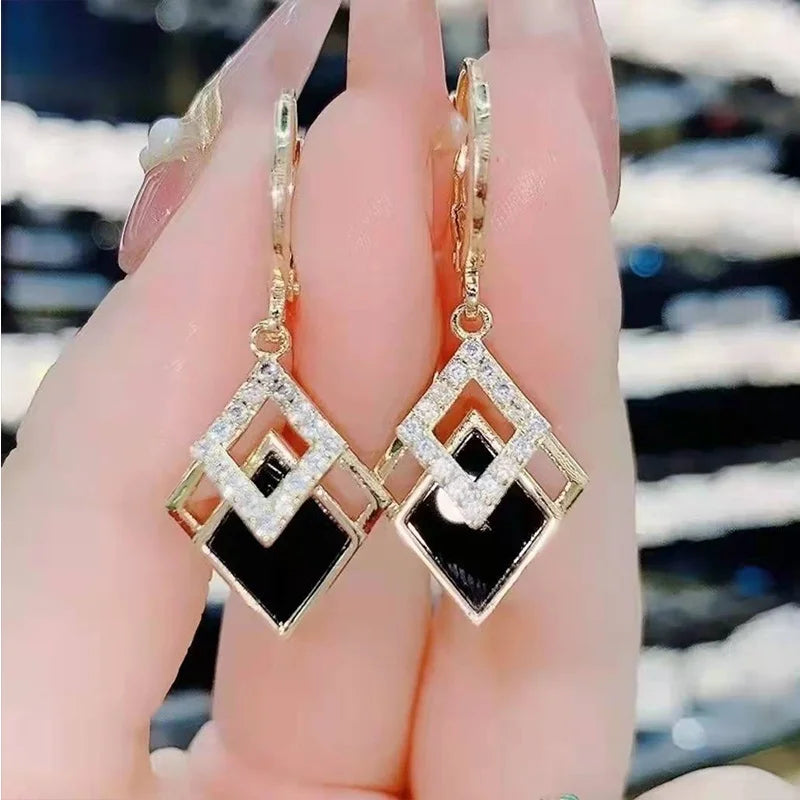 Gold and Black Drop Earring 450 main image 0